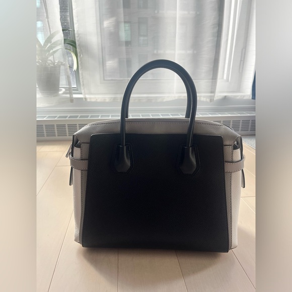 Michael Kors Mercer Medium satchel - Picture 3 of 9